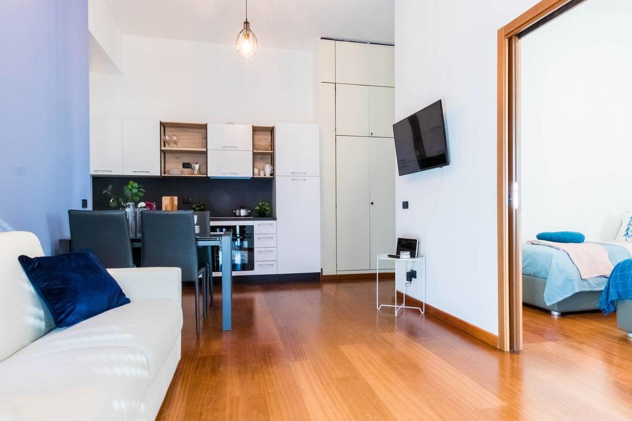 Appartement Hintown Duomo Via Baracchini à Milan Extérieur photo